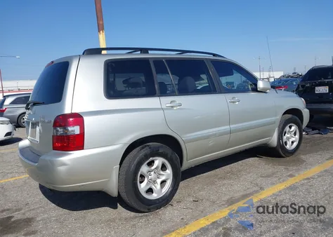 2005 Toyota Highlander from USA, damaged, VIN JTEGD21A350128029